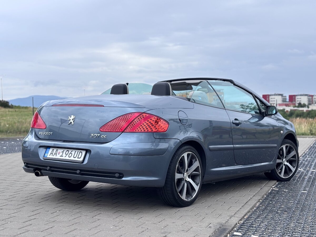 Peugeot 307 CC 2.0 16V Dynamique - 2