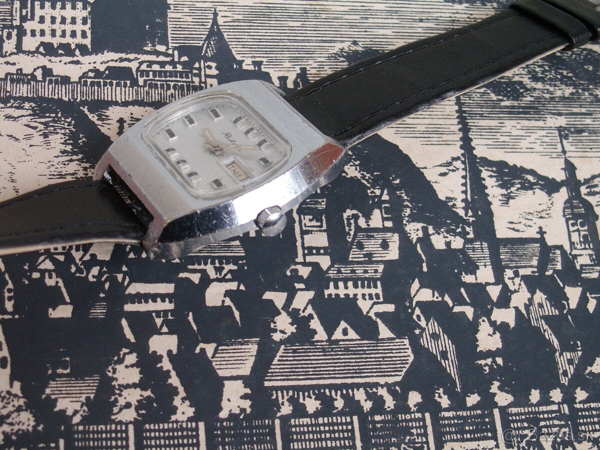 Hodinky Raketa - dvojdátum. - 2