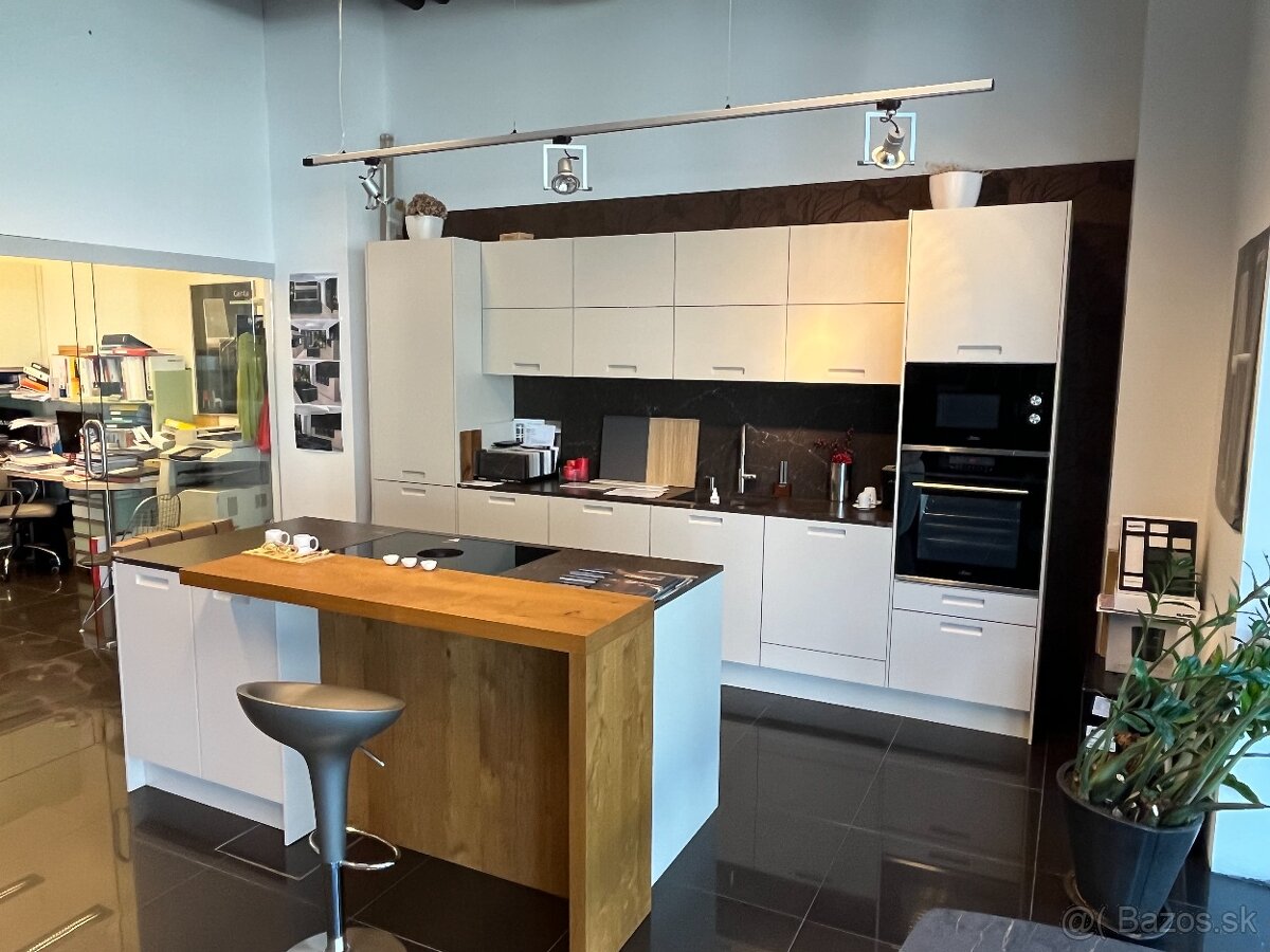 Vysoko kvalitná kuchyňa za tretinovú cenu - 2
