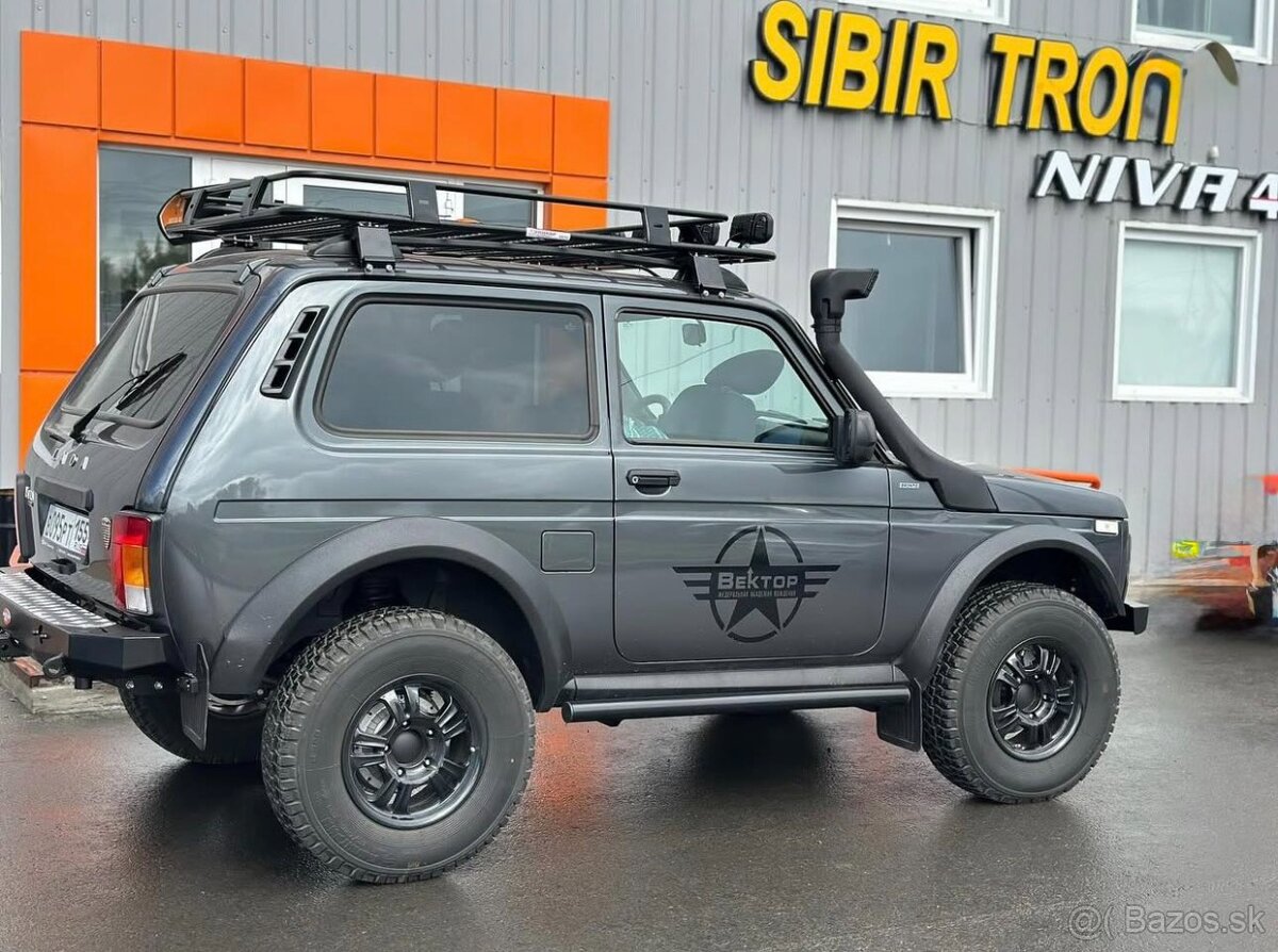 Lada Niva 4x4 URBAN/BRONTO - 2