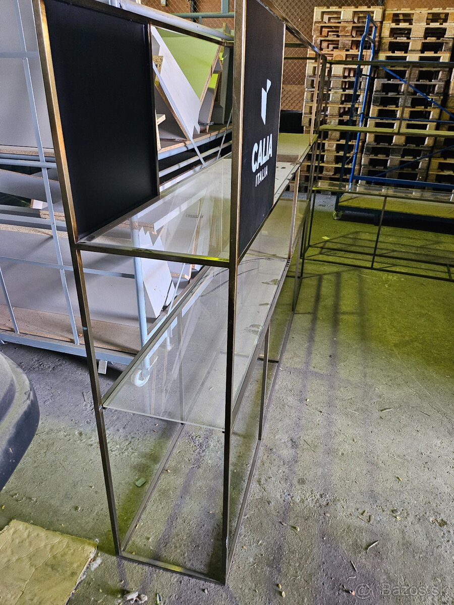 Regál do predajne - 2