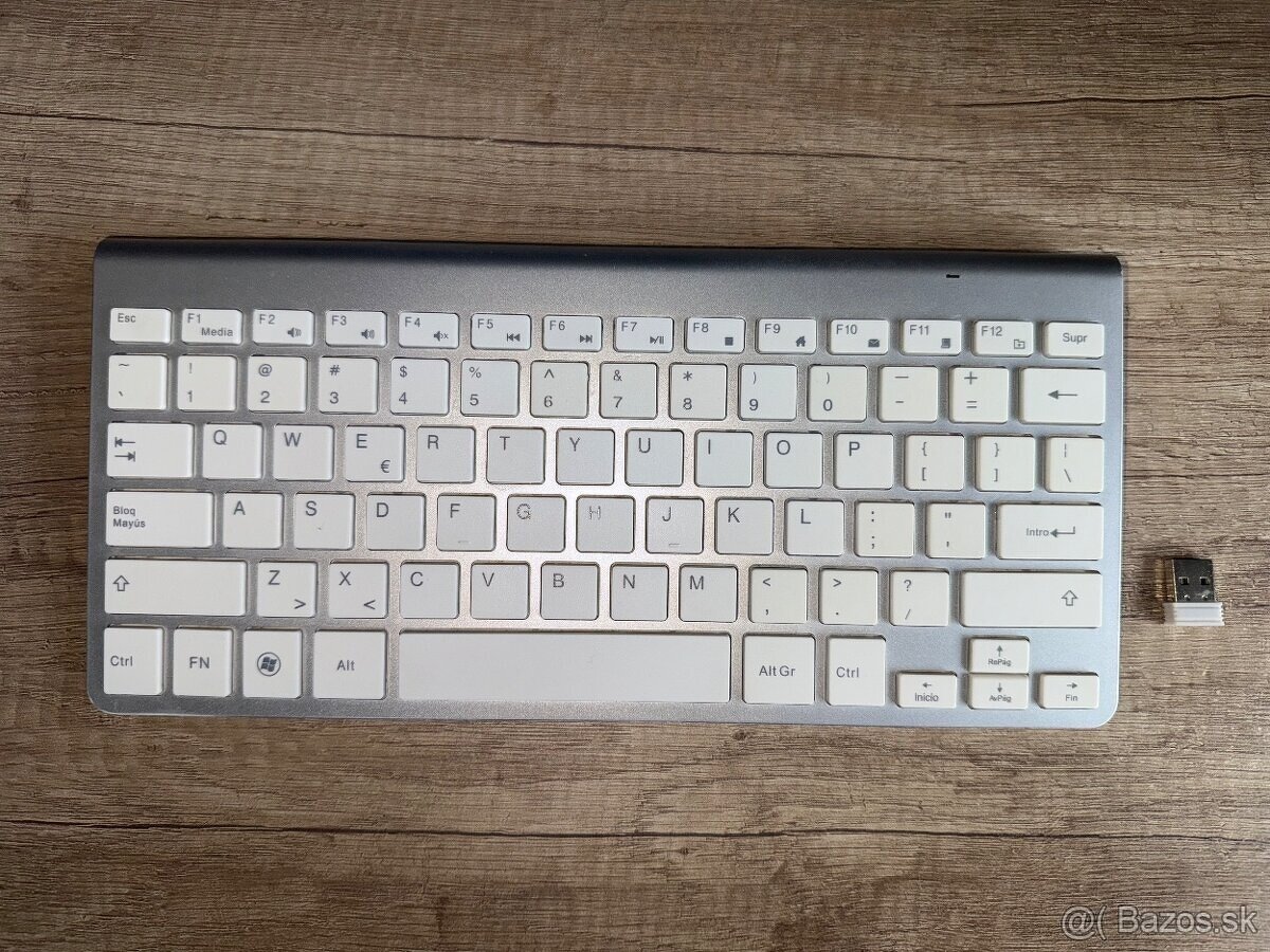 Bezdrôtová klávesnica v štýle Apple | USB prijímač - 2