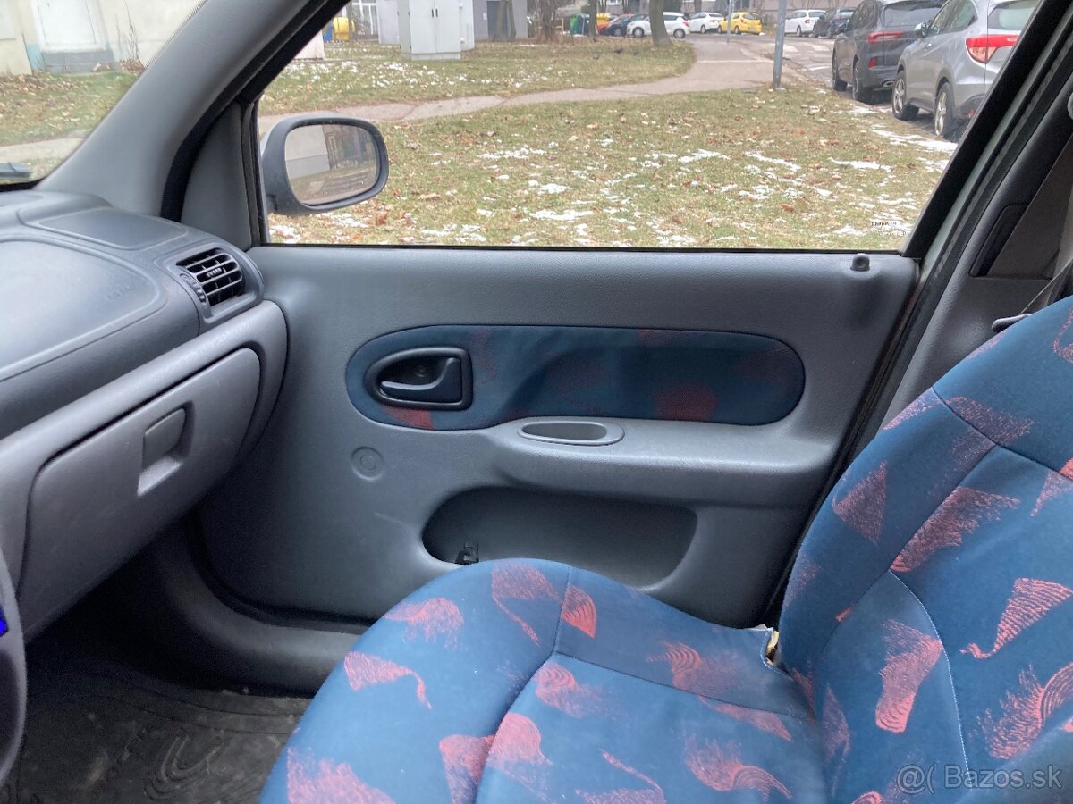 Predám Renault Thália 1.4 55 kW, r. 2 - 2