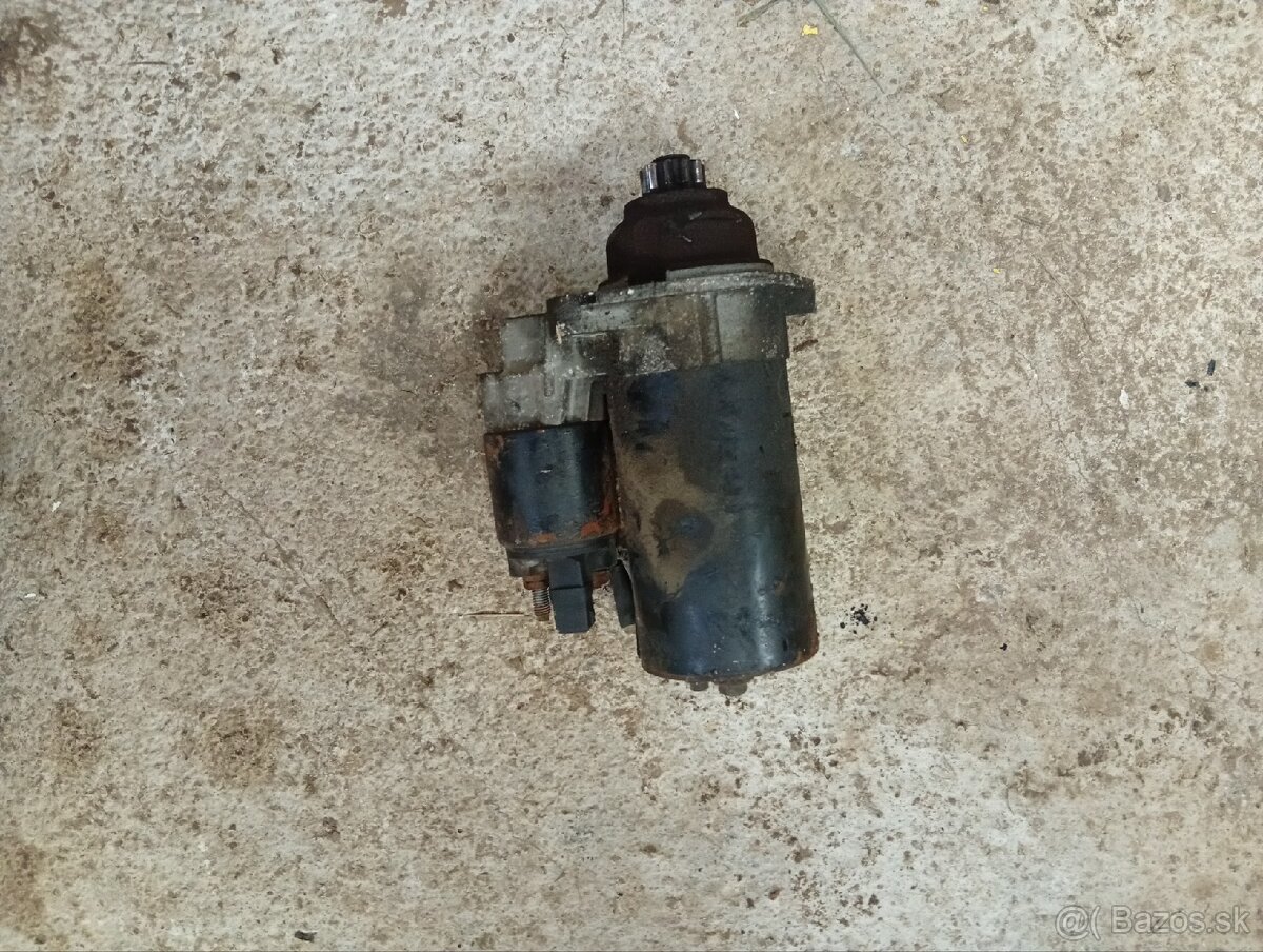 Predám náhradné diely na golf 4 - 2