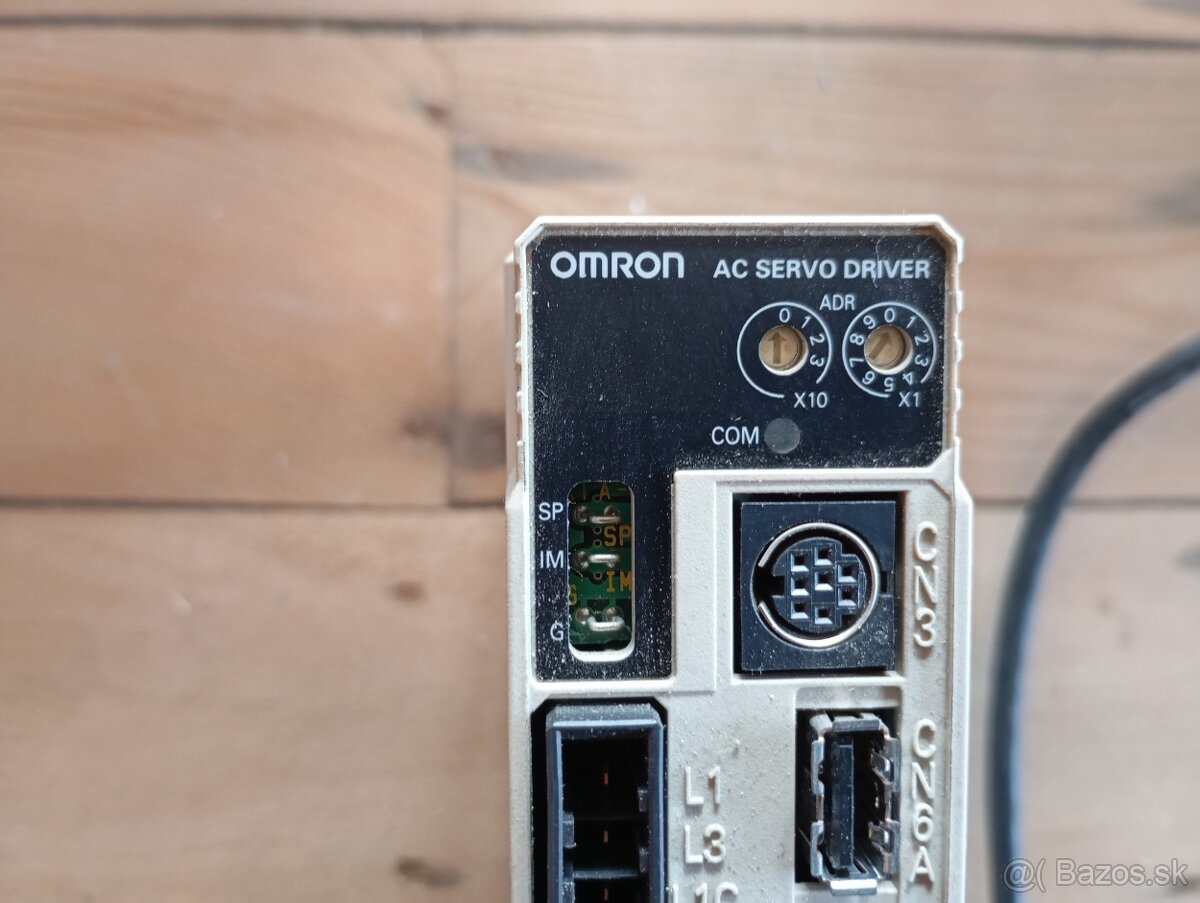 AC Servo menič Omron R88D-GN01H-ML2 - 2