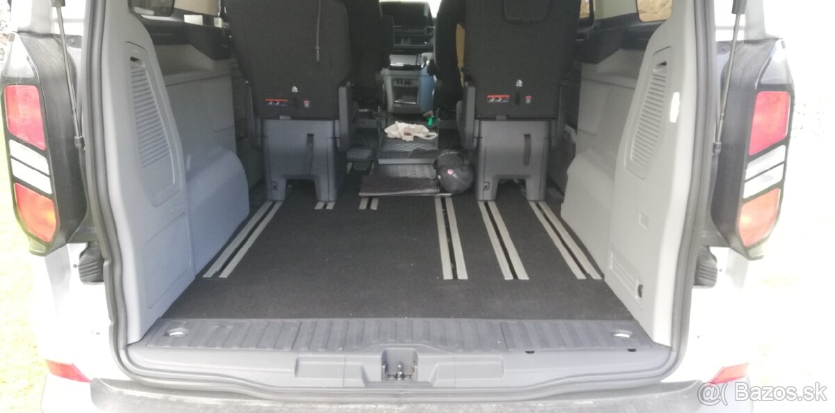 Ford Tourneo Custom 2025 - 2