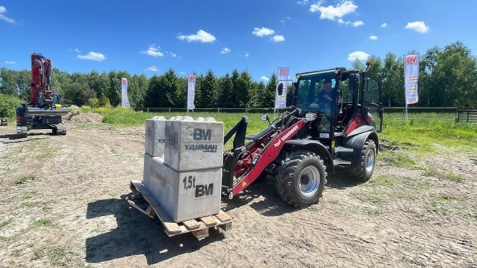 nakladač YANMAR V7 ( nosnosť 1.750kg, lopata 0,7 m ) záruka - 2