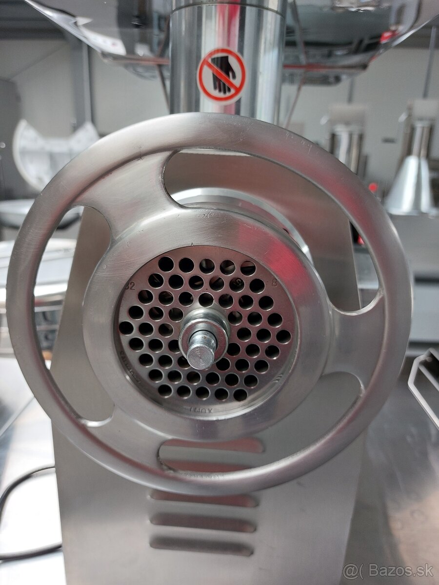 Mlynček na mäso 32 Mäsiarský vlček rezačka 32 - 2