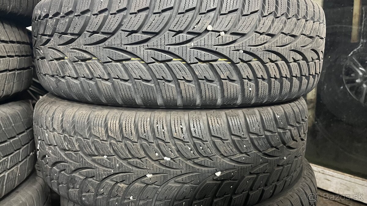 175/65R15 Zimne Nokian - 2
