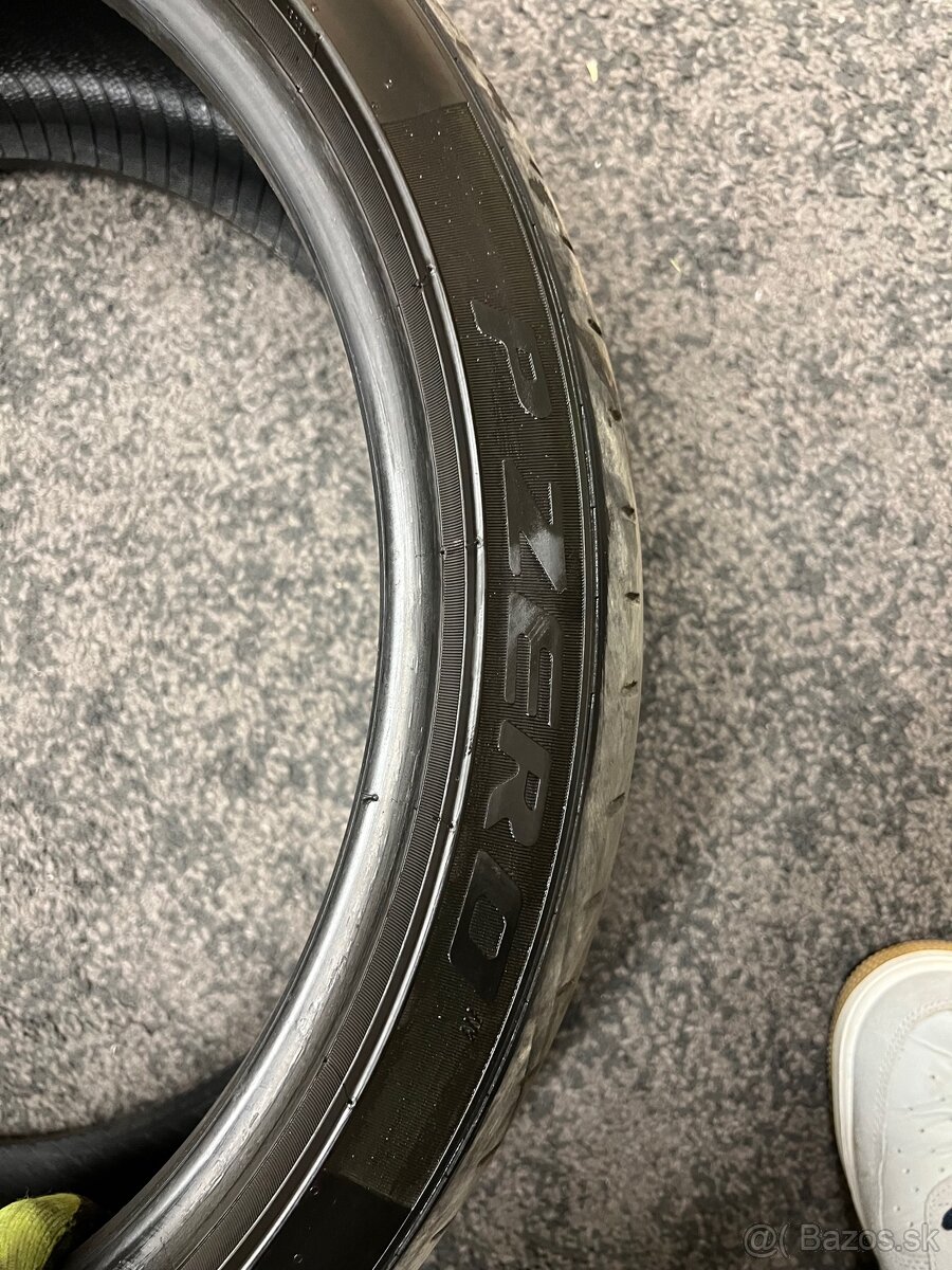Pneumatiky Pirelli P Zero 235/35 R19 letné - 2