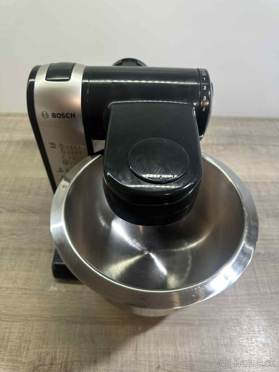 Kuchynský robot - Bosch MUM 48A1/08 - 2
