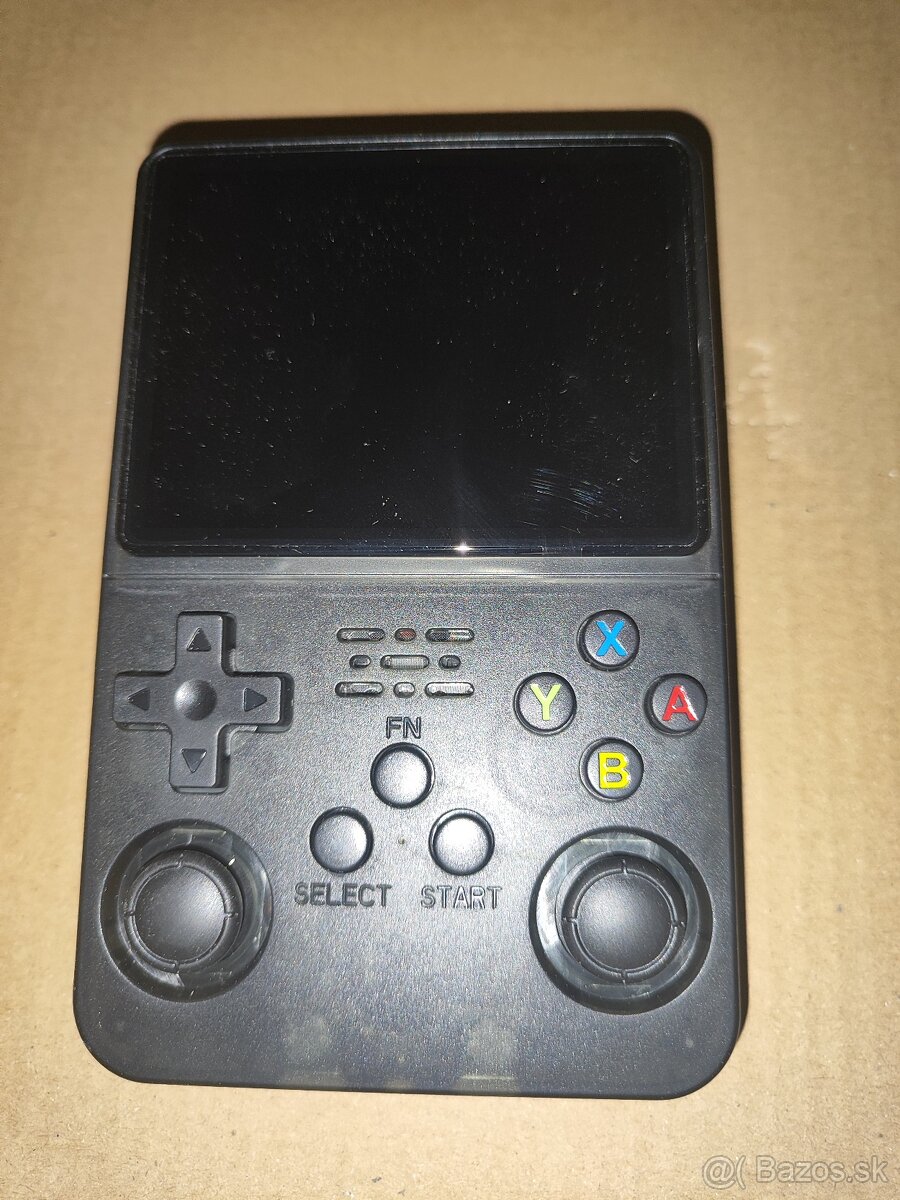 Herná konzola R36S - 2