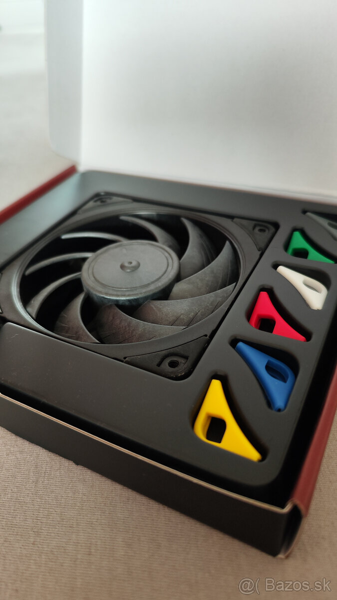 Noctua NF-A12x25 PWM chromax.black.swap - 2