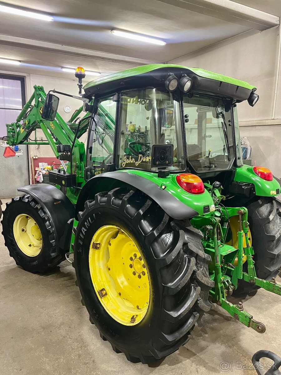 Predám traktor JOHN DEERE 5820 s čelným nakladačom - 2