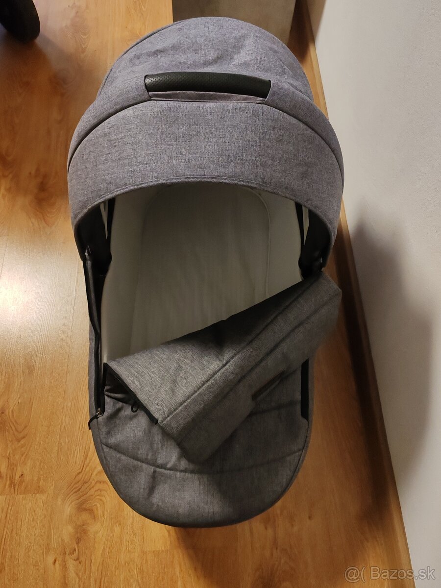 3 kombinácia kočík - 2