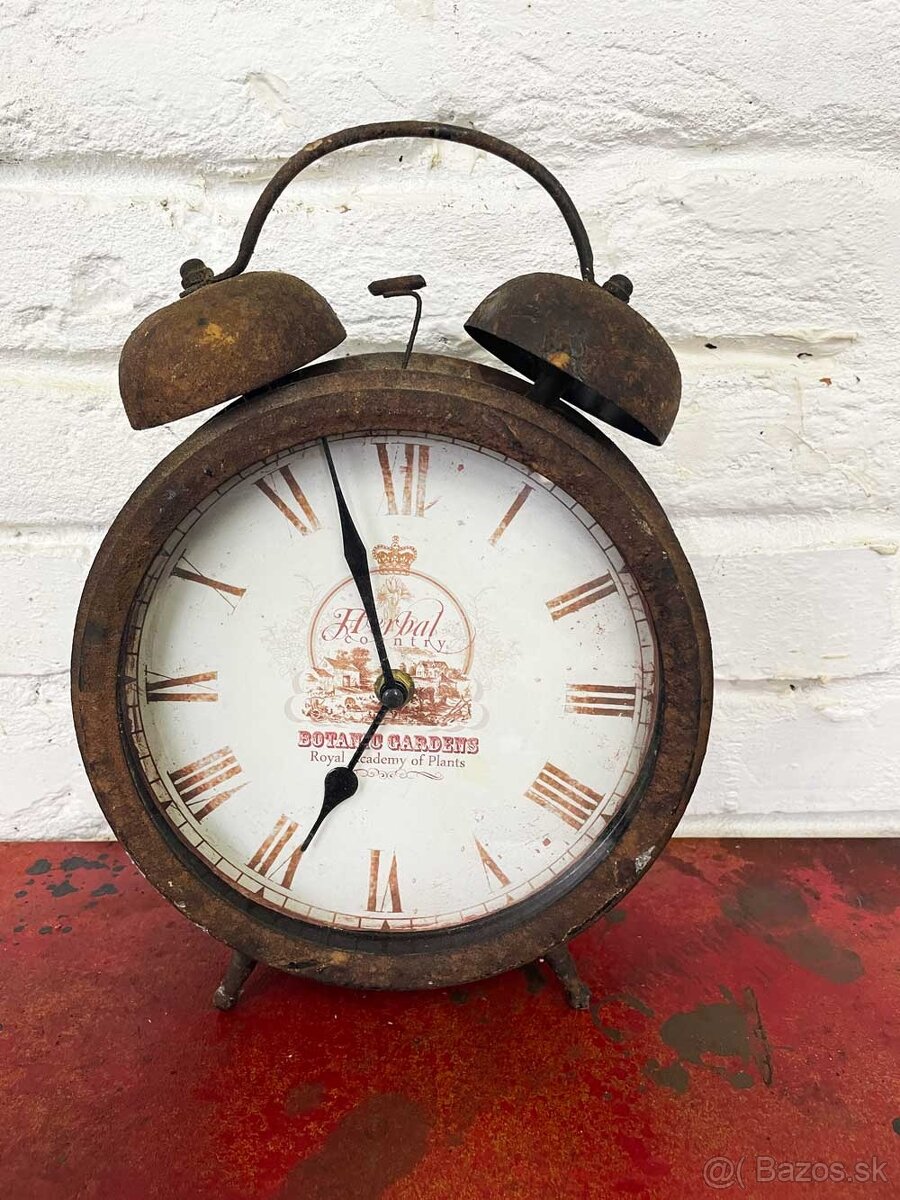 Starý veľký budík - 2