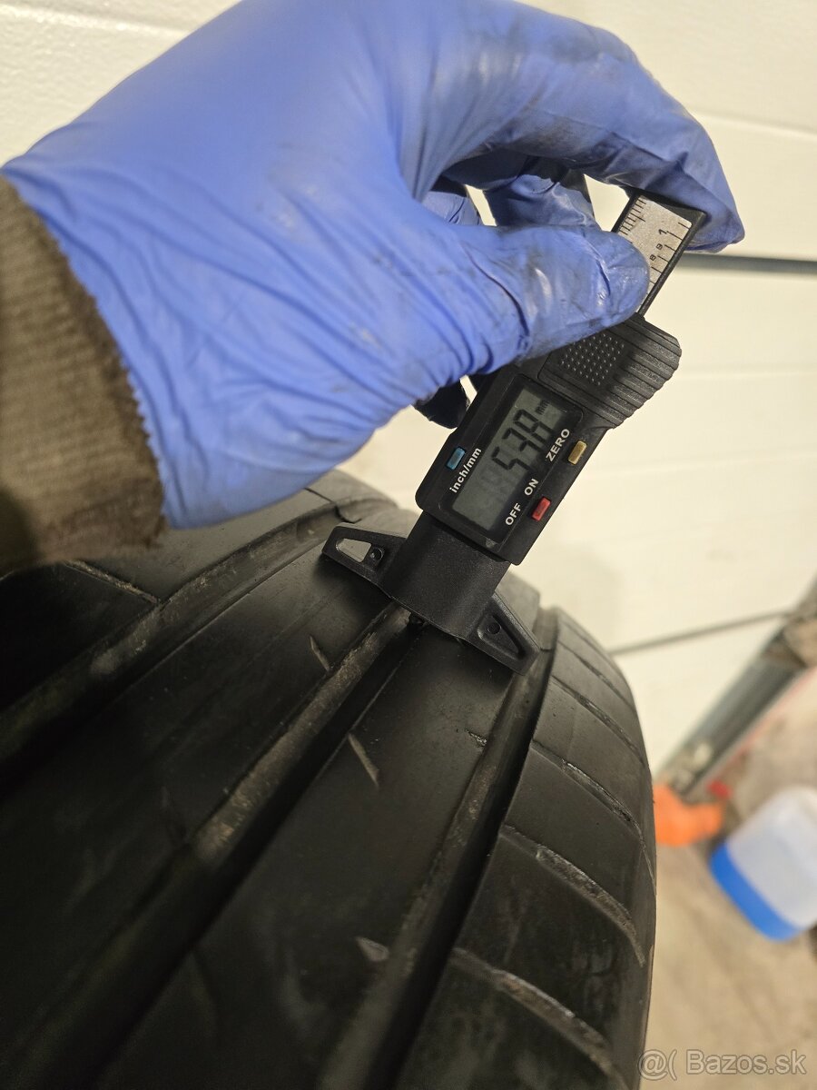 Letné Pneu Hankook 215/65 R17 - 2