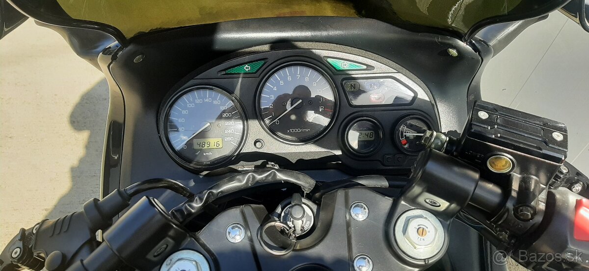 Suzuki gsx 750f - 2