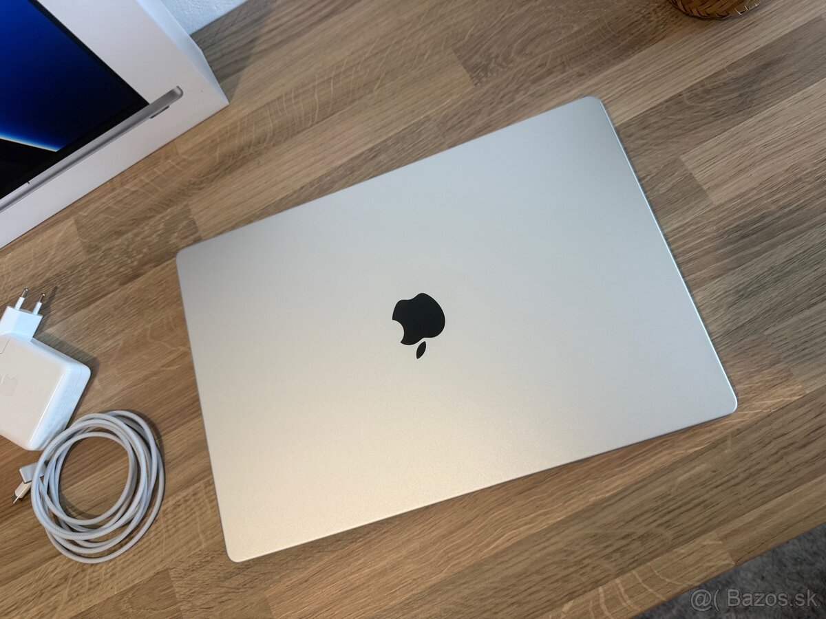 Predám MacBook Pro 16 M1 Pro, 512GB, 135 cyklov - 2