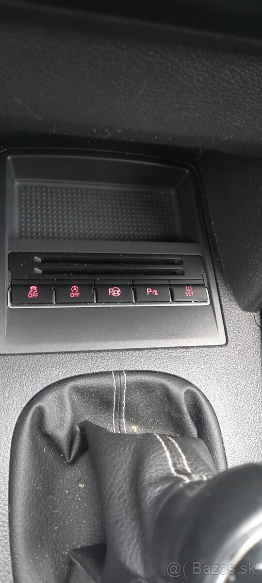 Volkswagen Touran 1.6TDI 77kw - 2