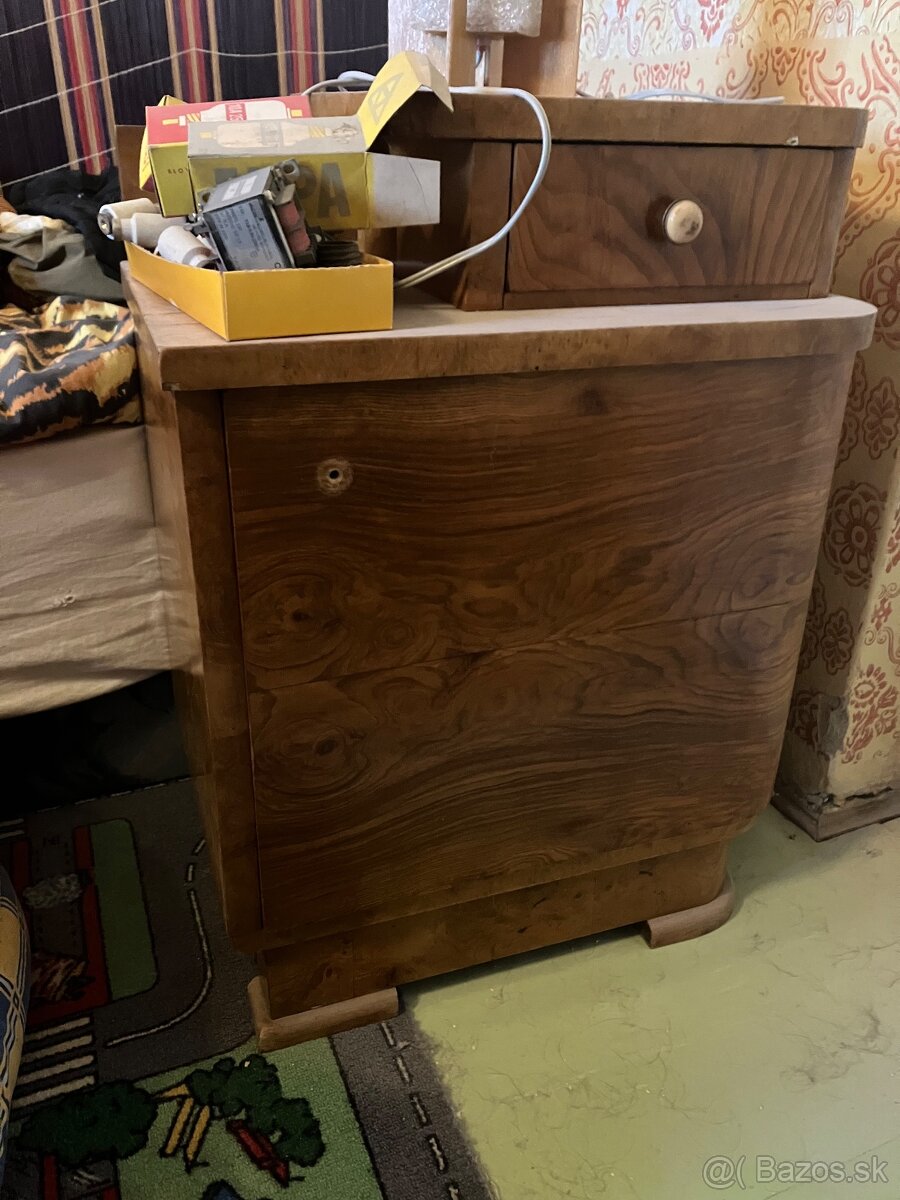 Predám set skrine a stolik 2 ks - 2