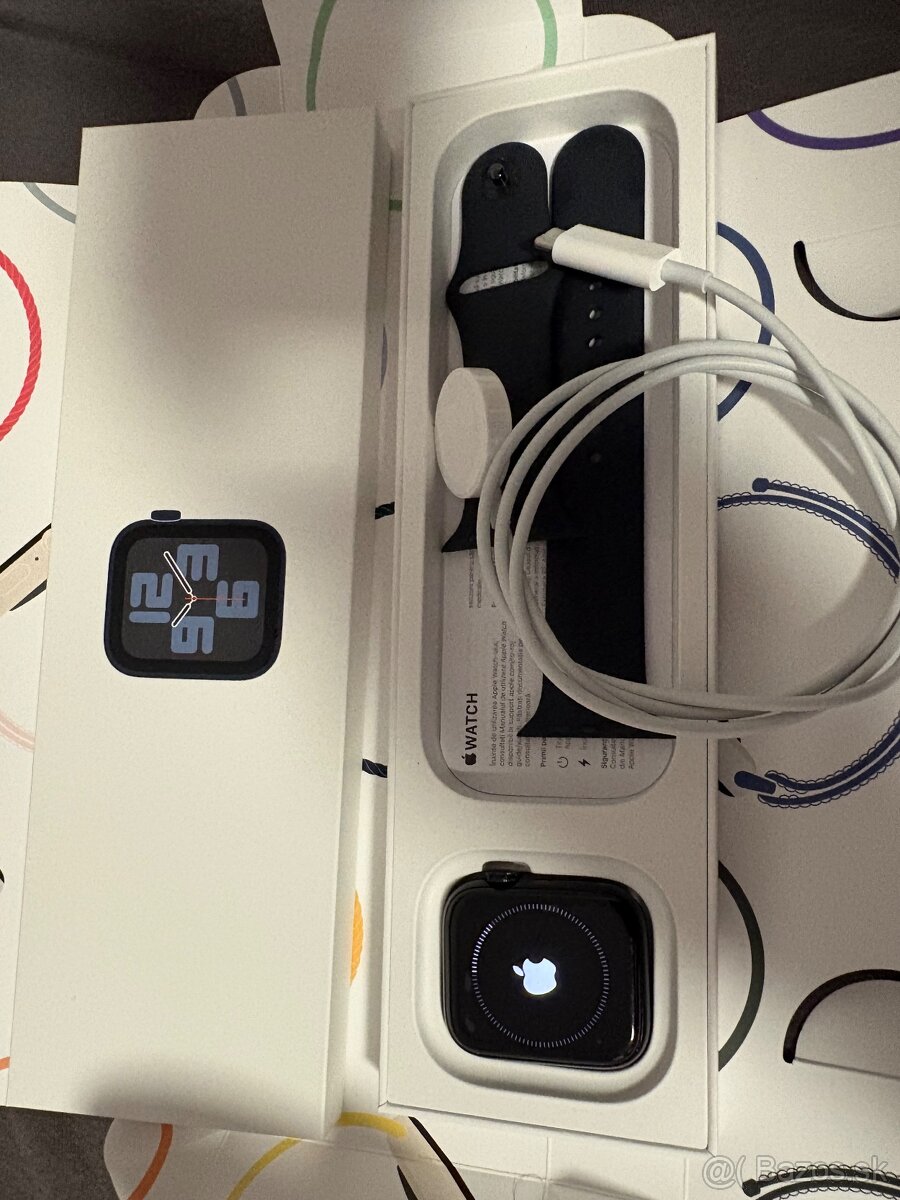 Apple Watch SE 2 - 2