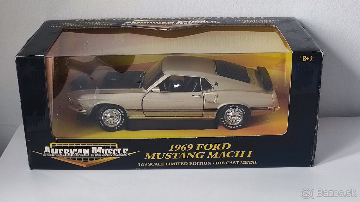 Ford Mustang 1:18 - 2