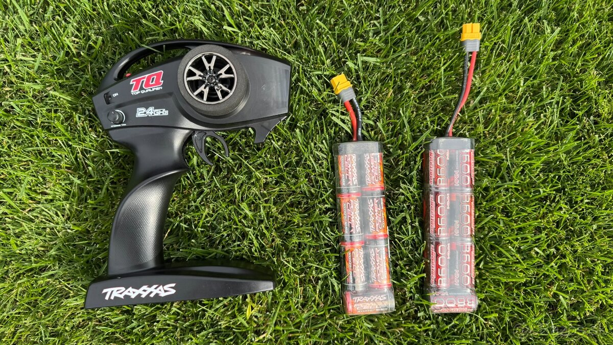 Traxxas Slash RTR - 2