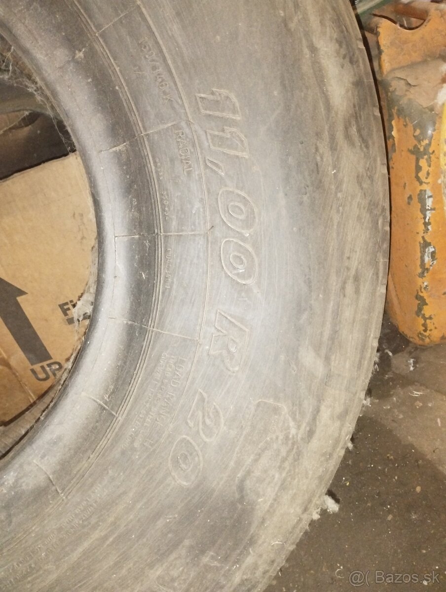 protektory 11,00-R20 - 2