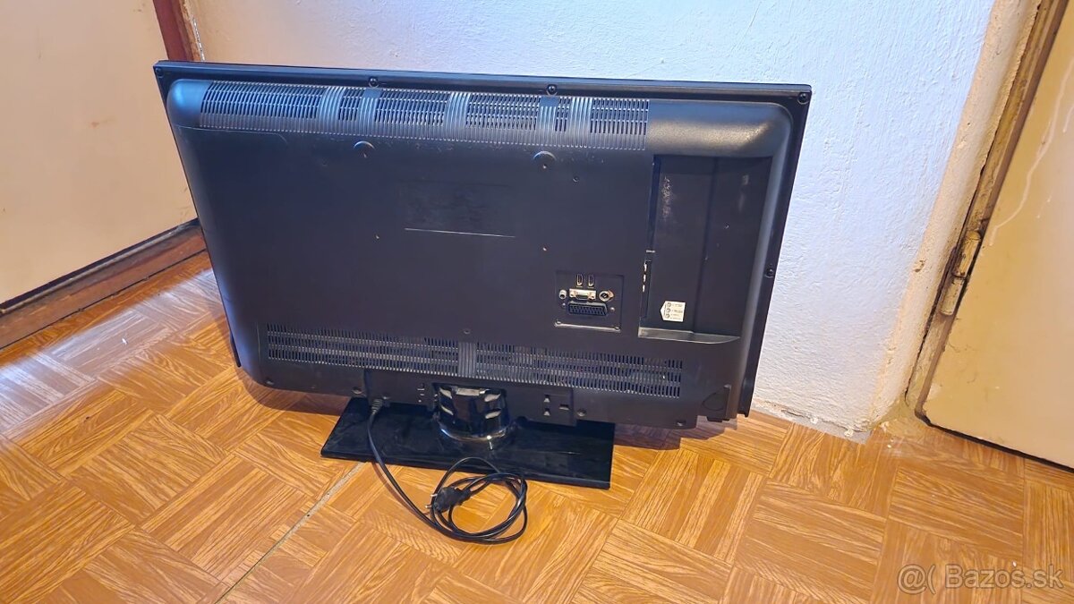 Televízor TELEFUNKEN - 2