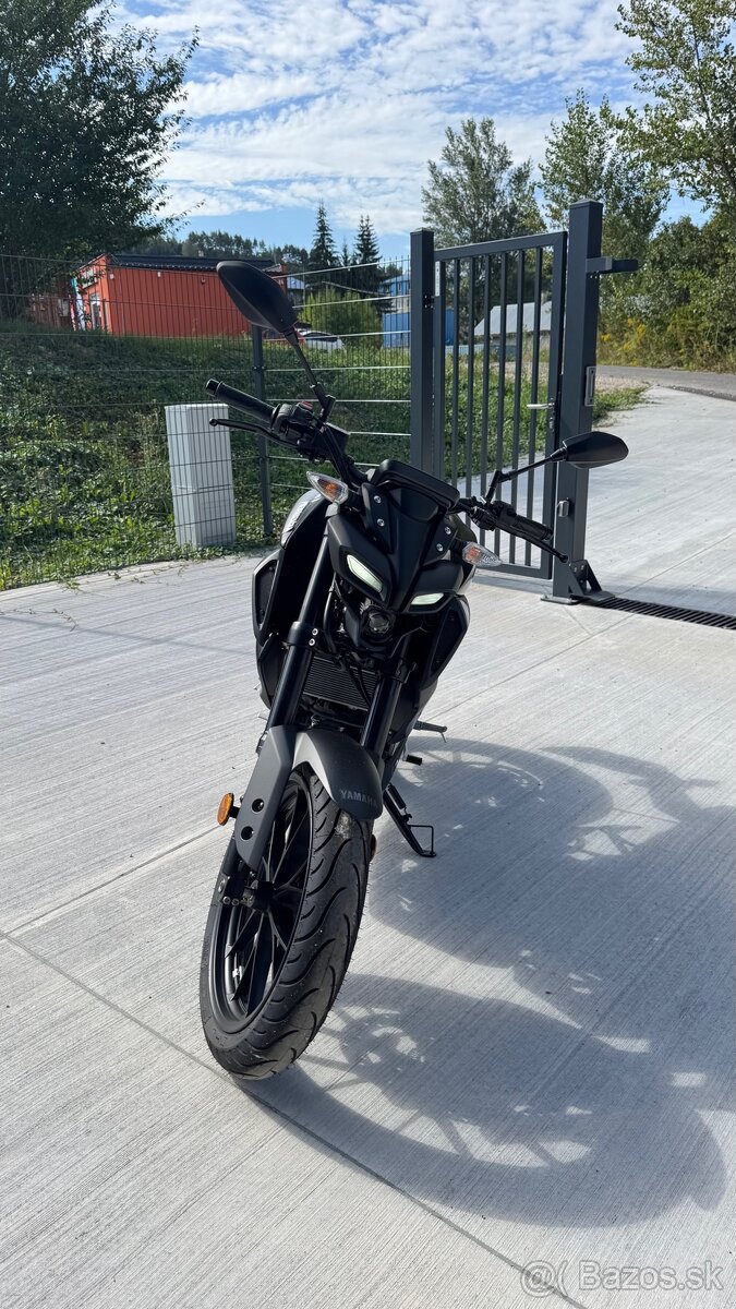 Yamaha MT-125 - 2
