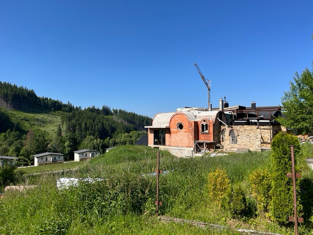 TRIOREALITY- Stavebný pozemok Makov-Čierne (so stavebným pov - 2