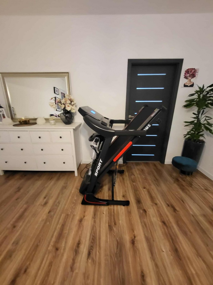 Bežecký pás HRS T-500MS (masažér, 3HP, 50x132cm, do 130kg) - 2