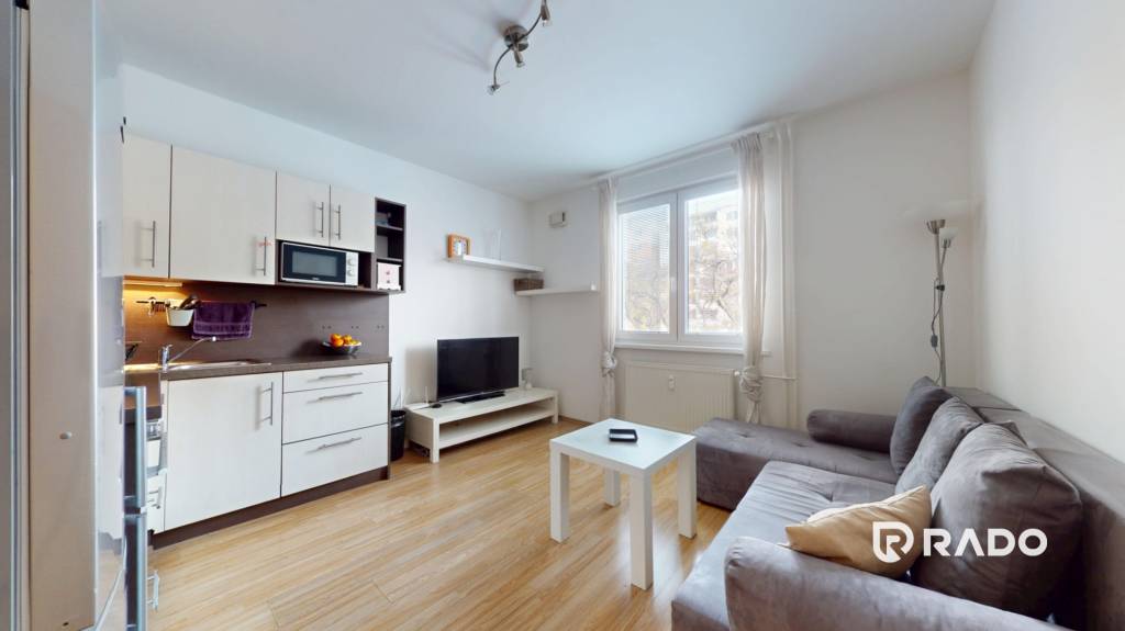RADO | Útulná zariadená garsónka | Záhradnícka ul. | 20,55 m - 2