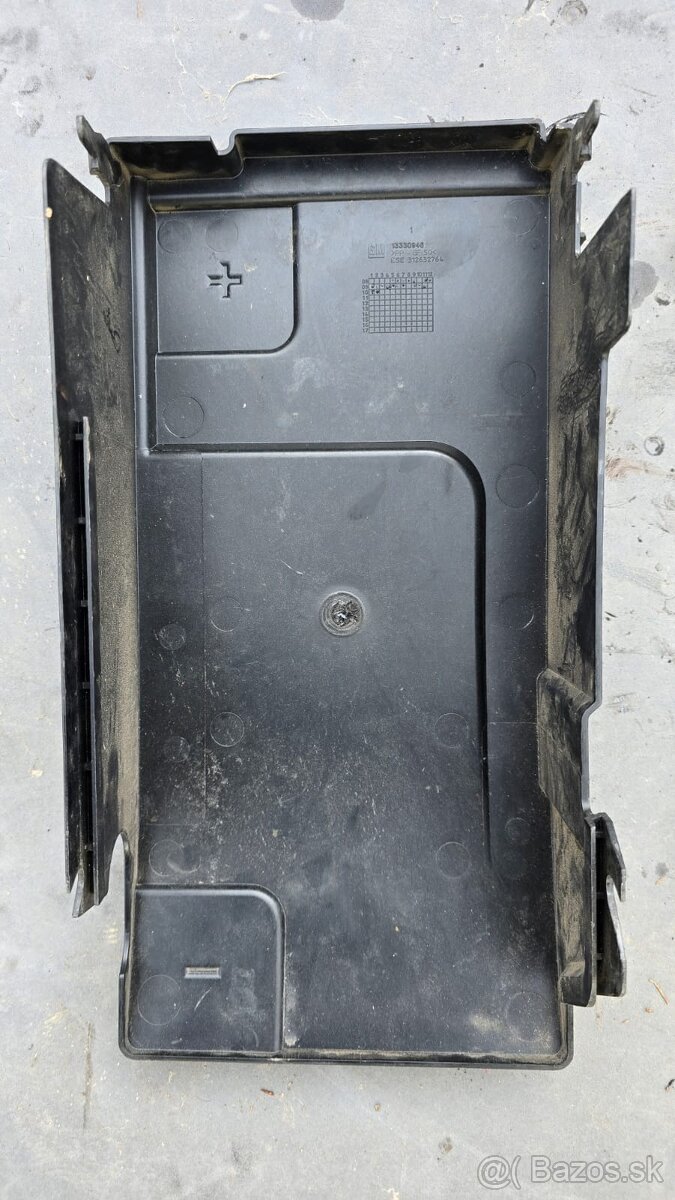 Kryt Opel Insignia 2,0 CDTi - 2