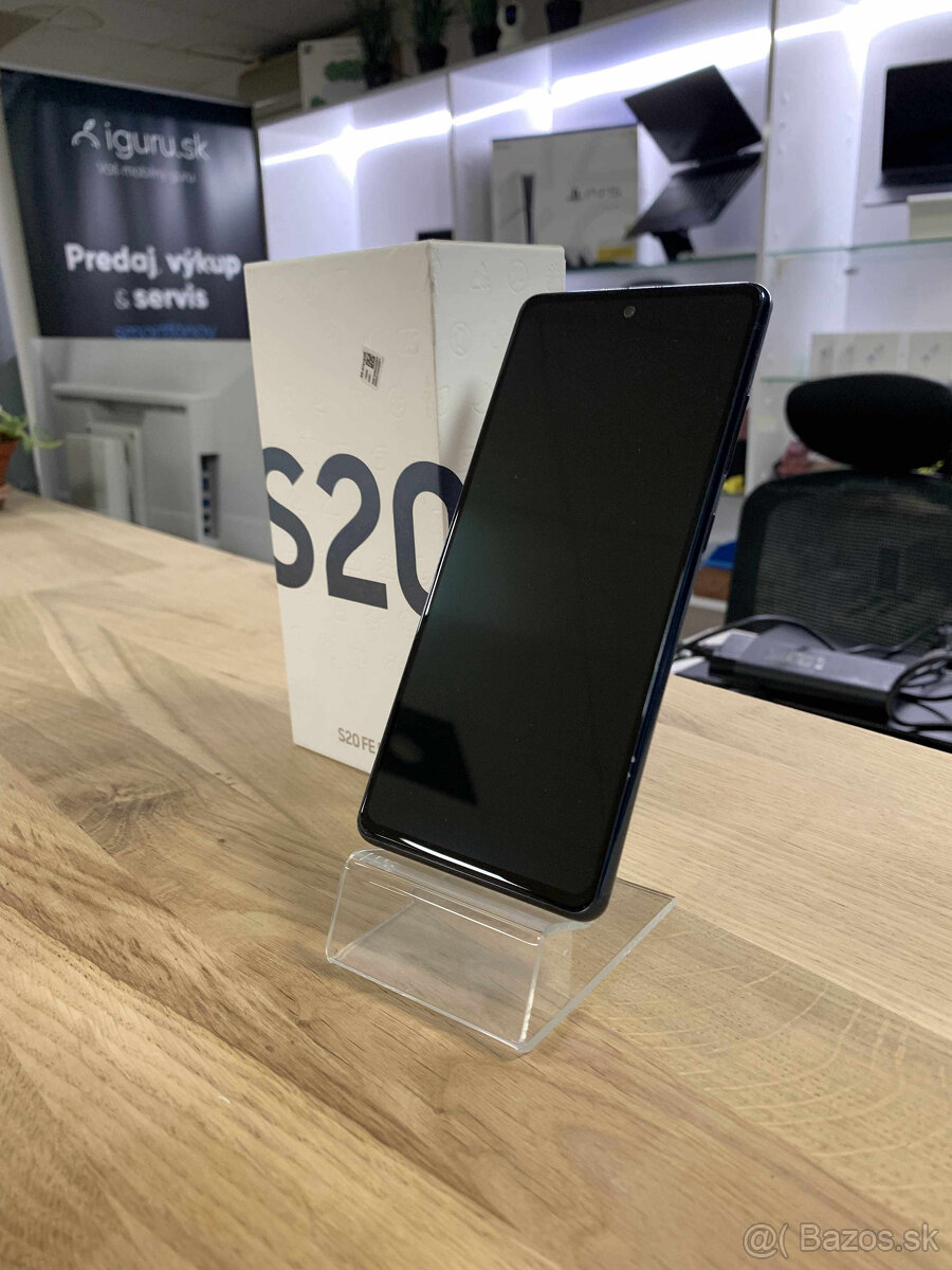 Samsung Galaxy S20 FE - 2
