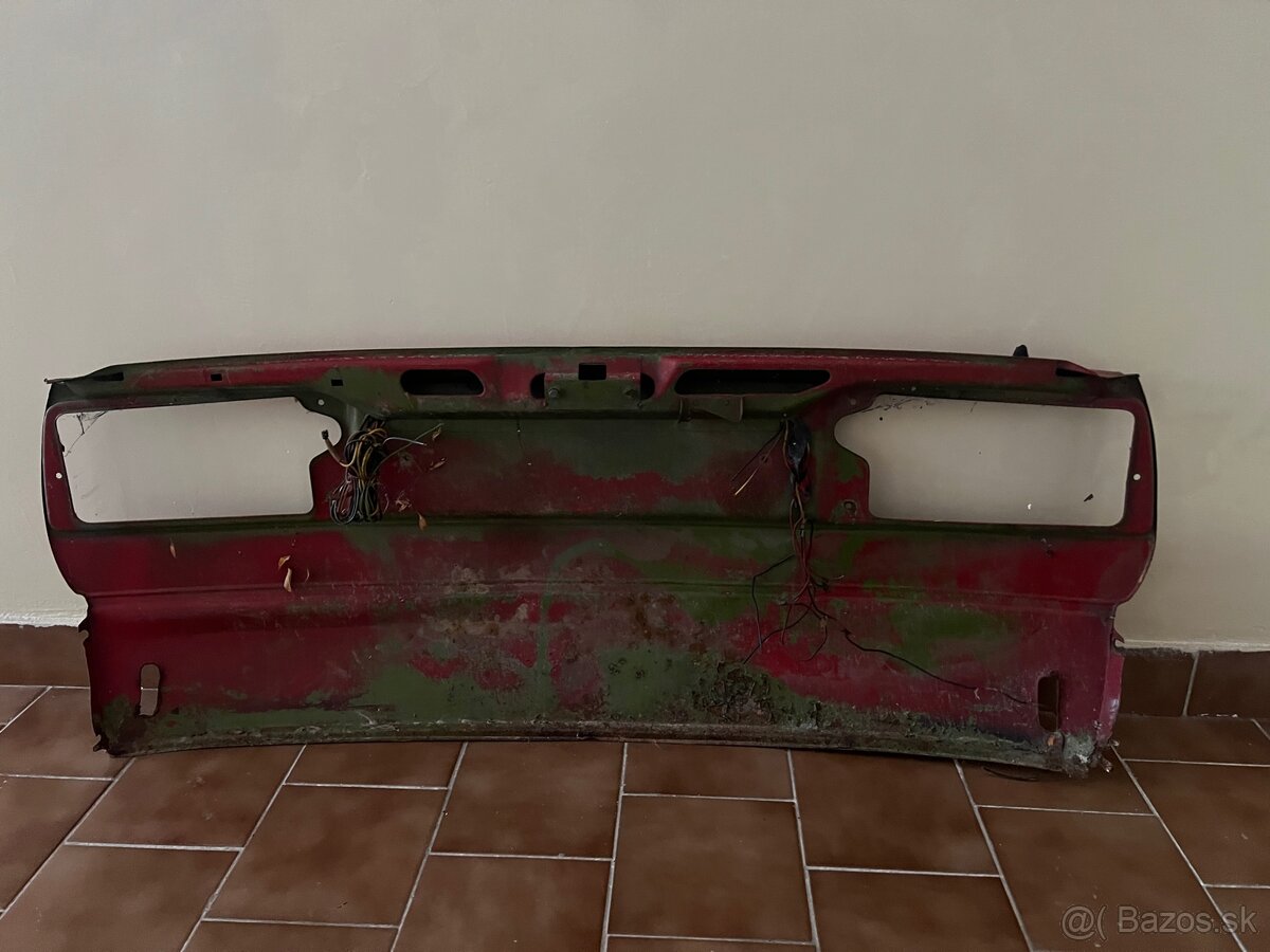 Zadne plechove celo SKODA 105 120 130/pouzity nahradny diel - 2