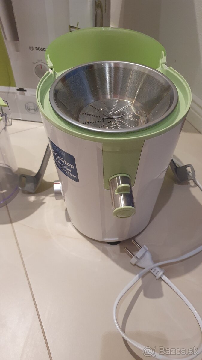 Odšťavovač bosh - 2