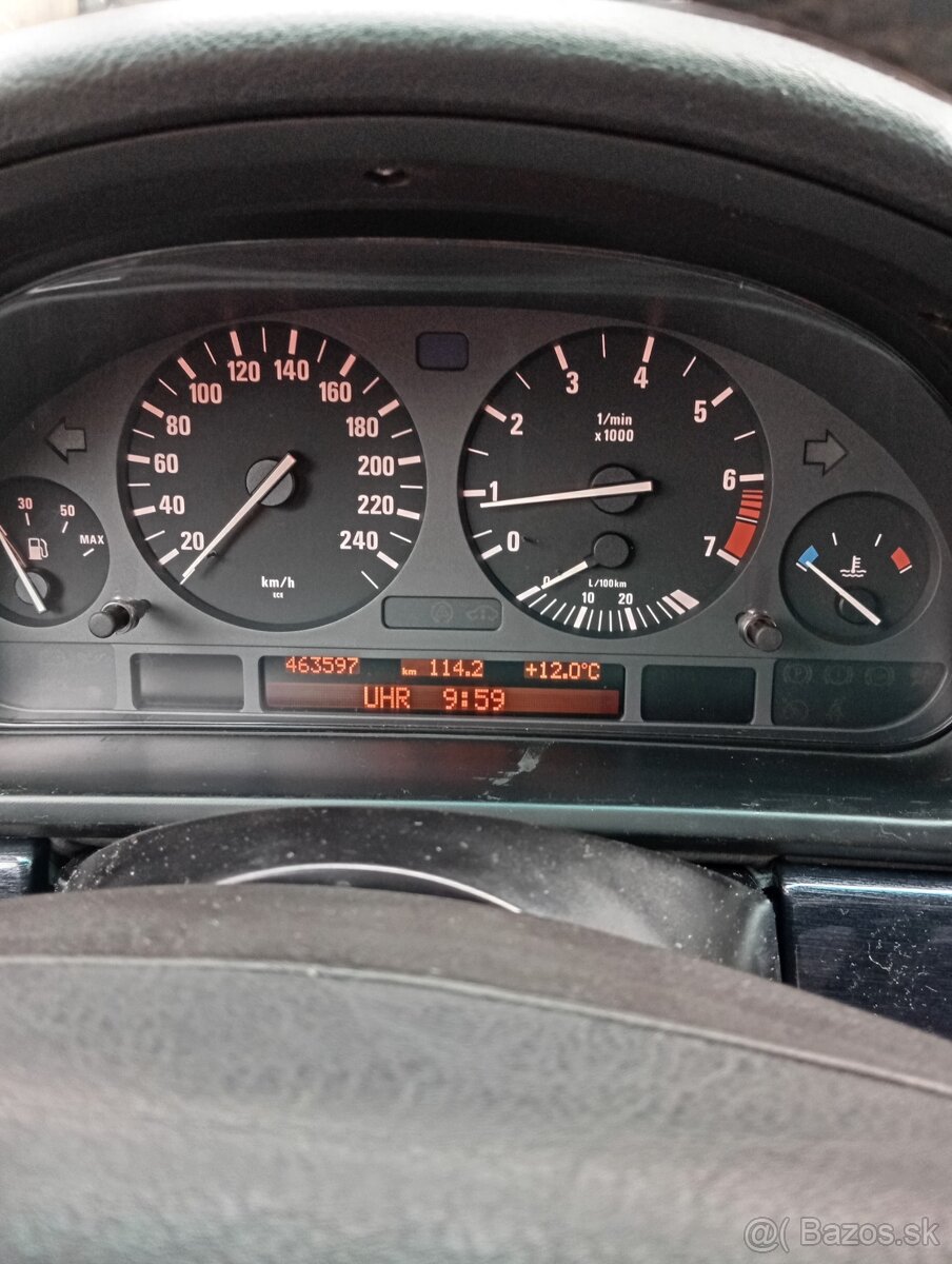 Predám BMW 528i - 2