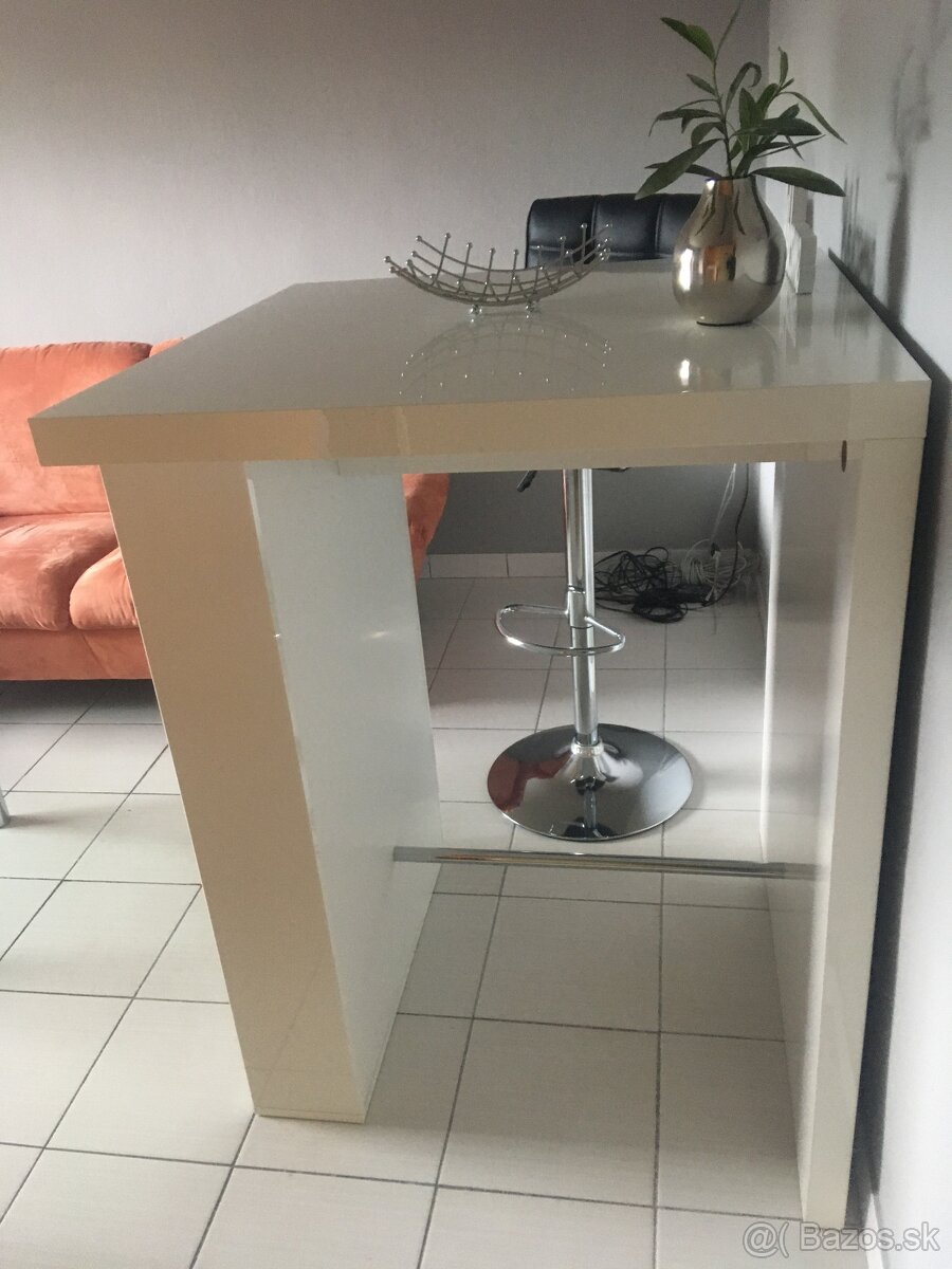 Barový stôl - biely lesk -top stav, pult predelovací.. - 2
