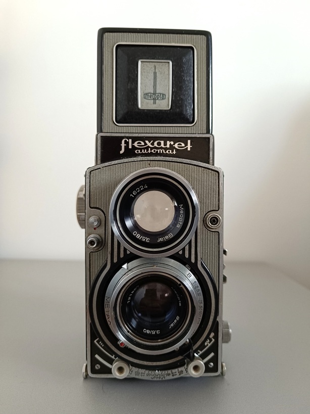 Flexaret VI s prislusenstvom - 2
