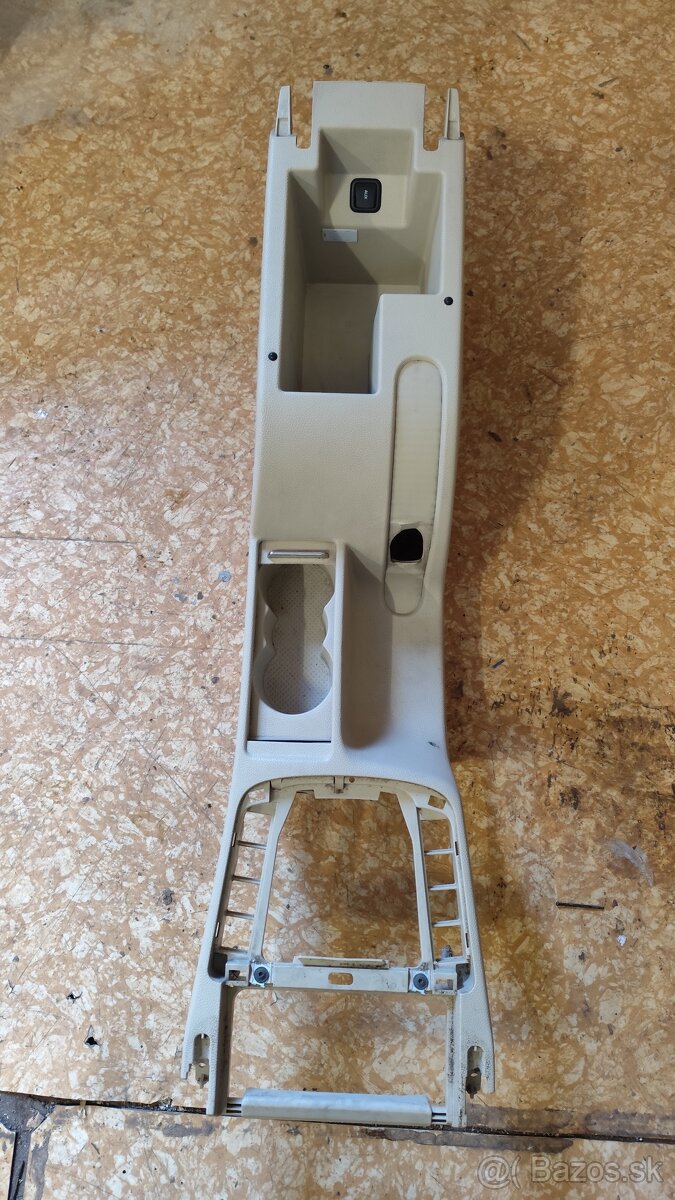 Stredový tunel Škoda Superb 2 - 2