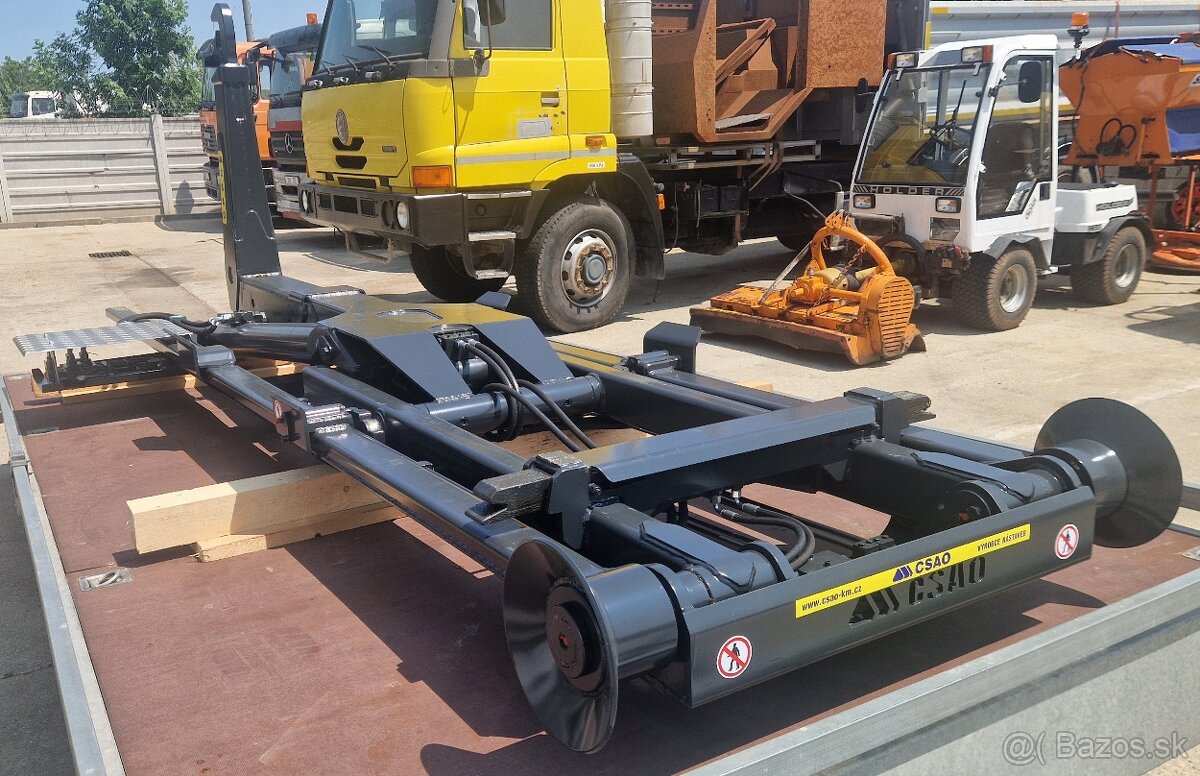 CSAO hákový nosič kontajnerov 8 ton - 2