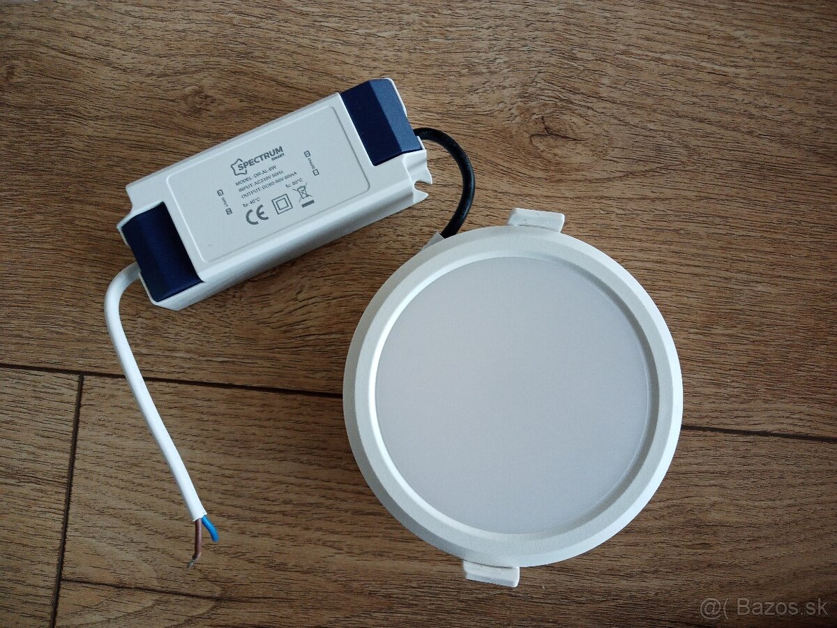 Predám bodovky SPECTRUM ALGINE 6W LED - 2