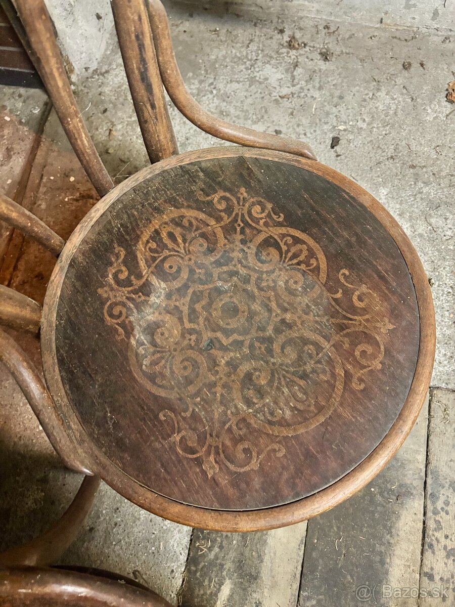 starožitné Thonet stoličky - 2