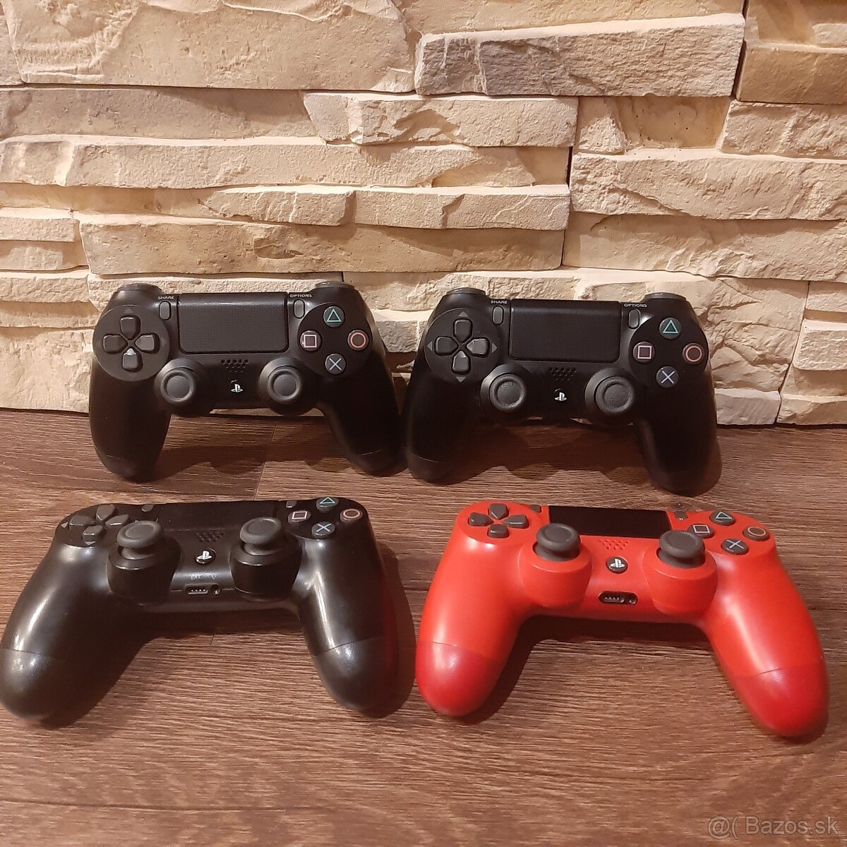 Playstation 4 ovladače - 2