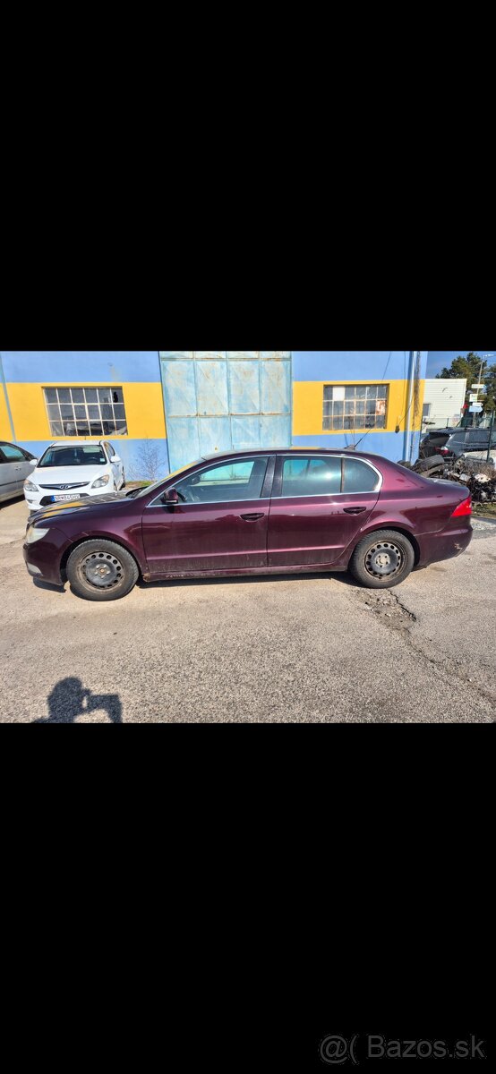 Superb 2009 2.0tdi pd 103kw DSG automat. - 2