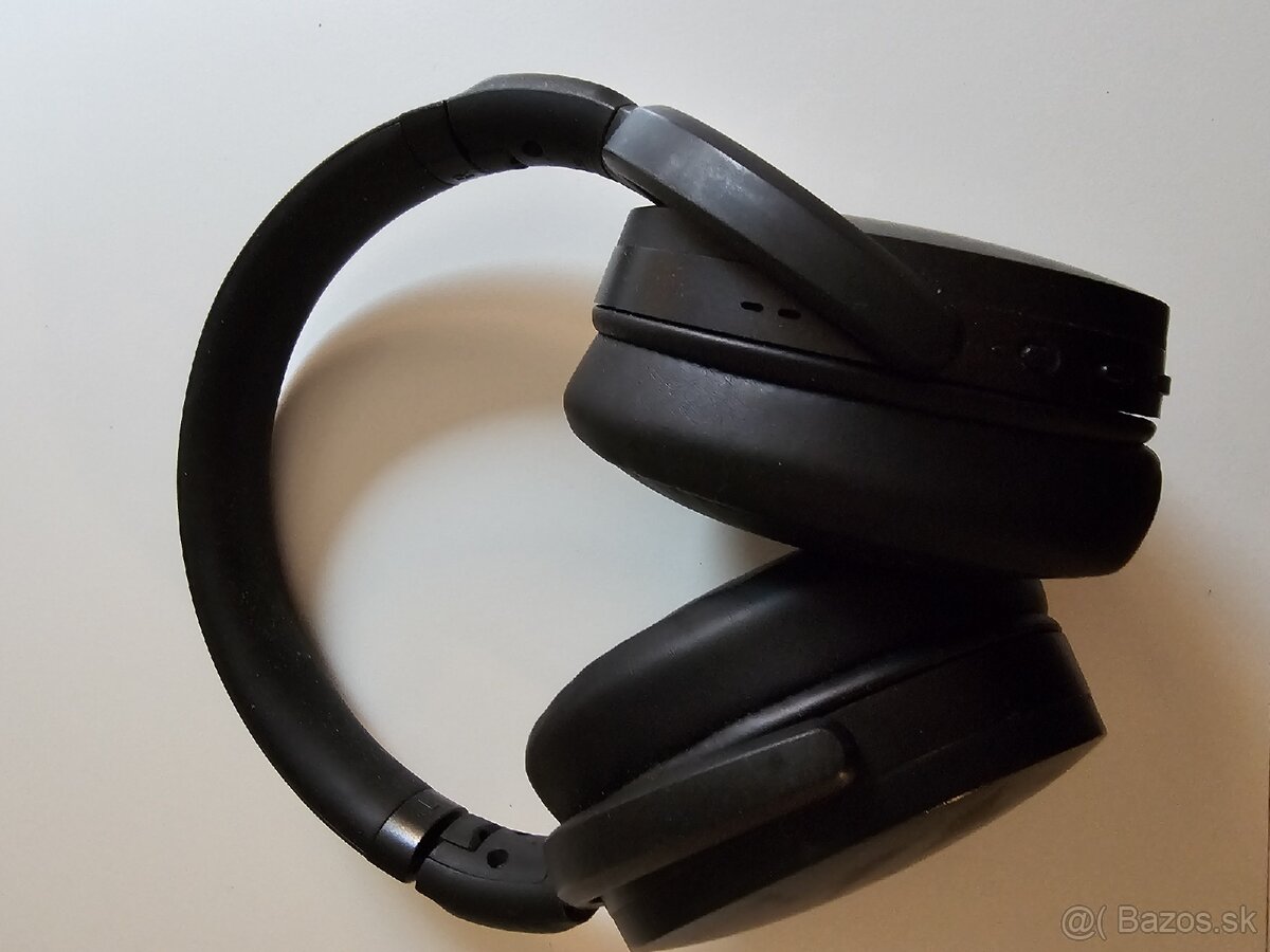 sluchadka beats a sennheiser - 2