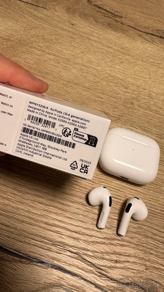 AirPods 3 - 2