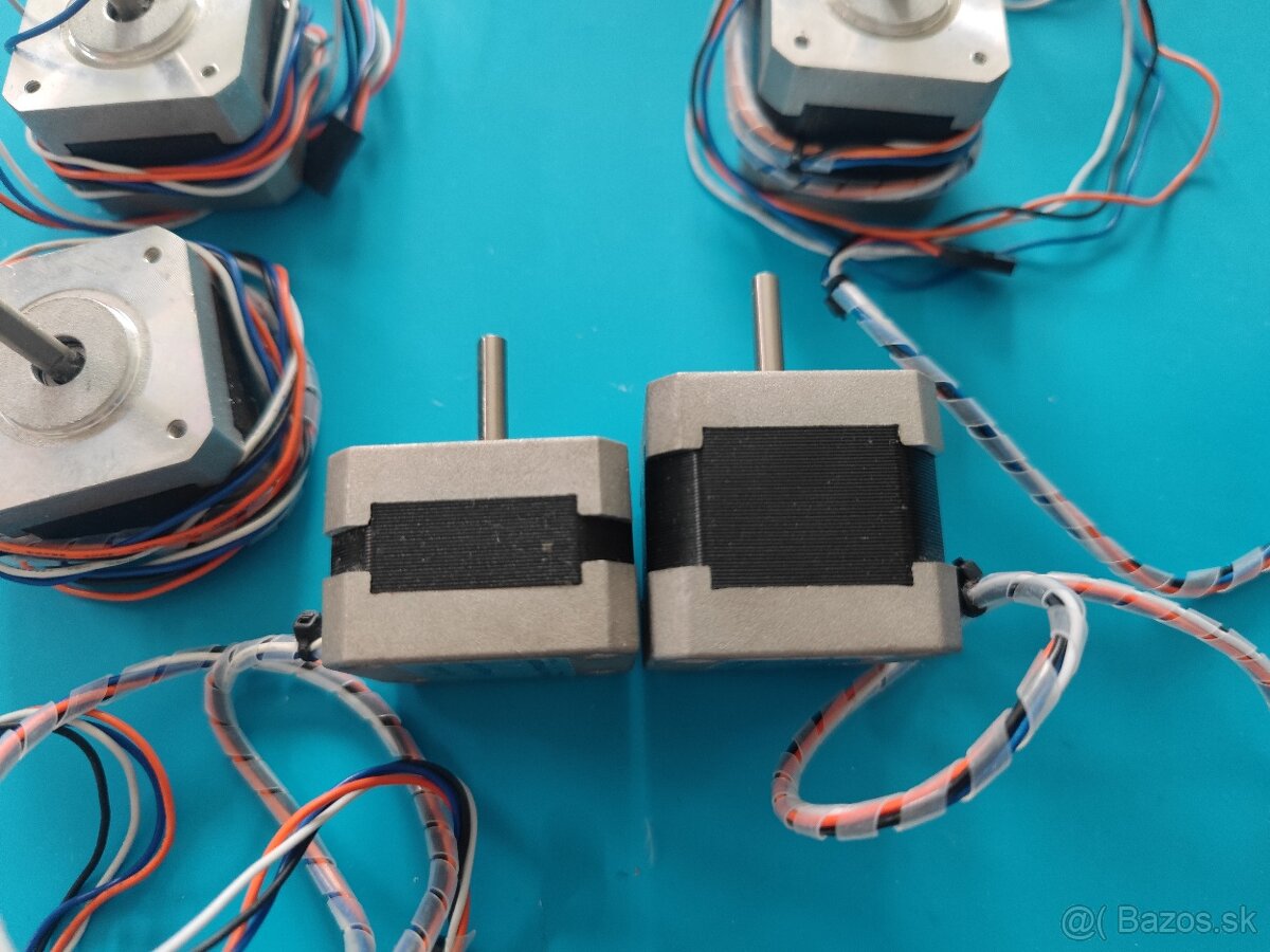 Krokové motory Microcon Nema 17 - 2